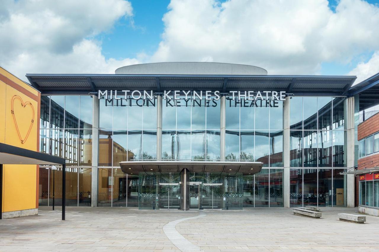The Atrium Apartment Milton Keynes Exterior photo
