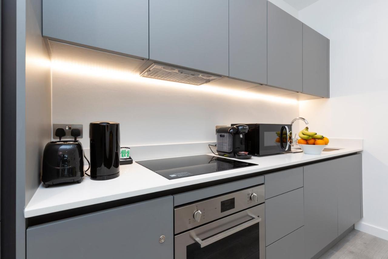 The Atrium Apartment Milton Keynes Exterior photo